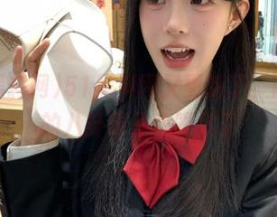 51黑料网又更新了，网友们的八卦嗓子快唱累了