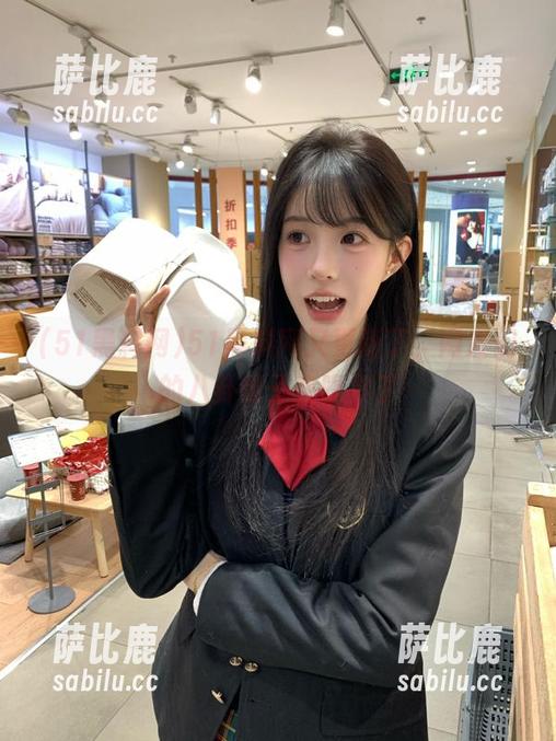 51黑料网 51黑料网又更新了,网友们的八卦嗓子快唱累了