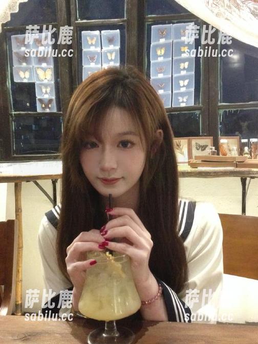 在51黑料网网页上分享最全明星黑料合集