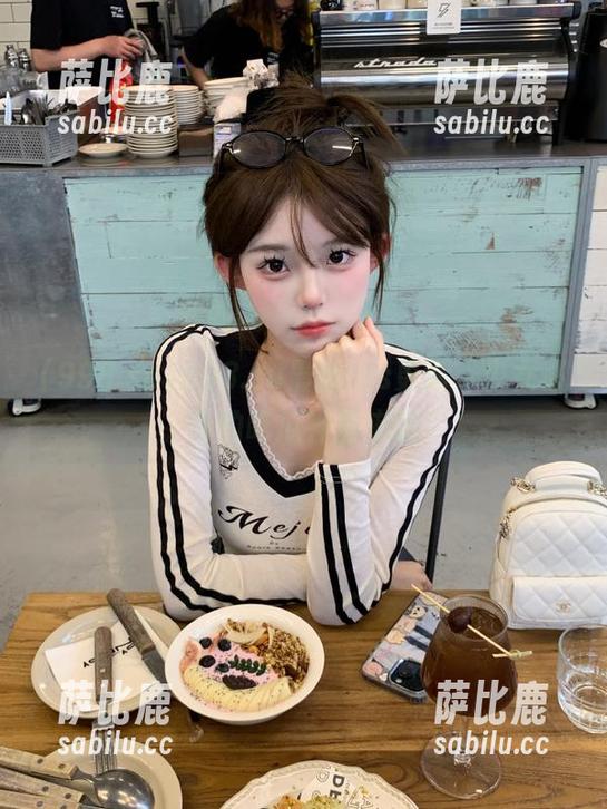 998.su最新ios更新，少女必备的吃瓜神器来啦