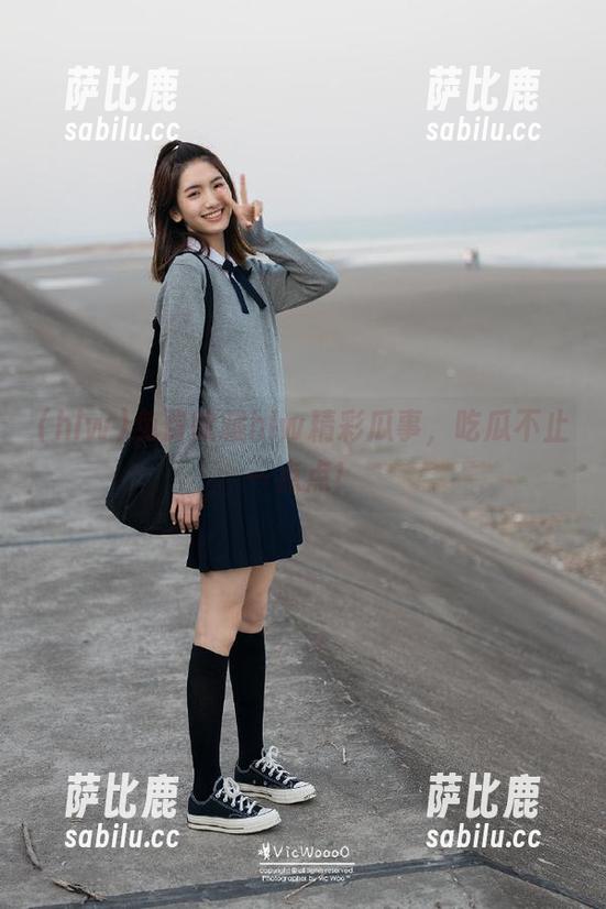 免费收藏hlw精彩瓜事，吃瓜不止一点点！