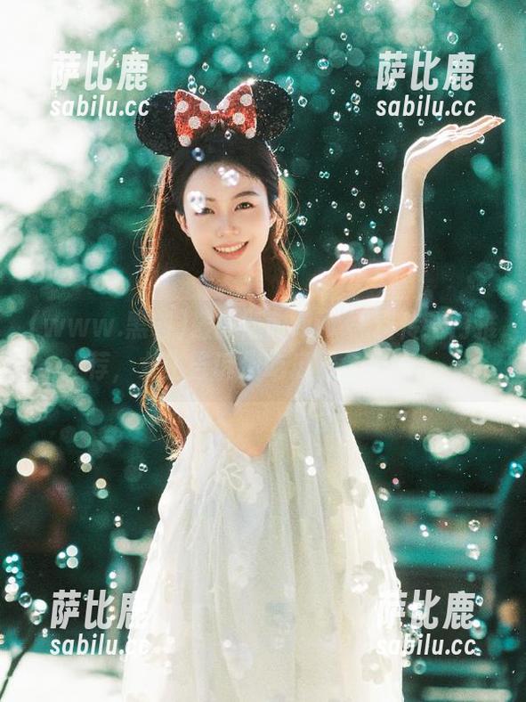 最新版www.黑料传送门推荐，女生告诉你吃瓜最全攻略！