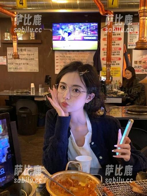 zzzttt 用安卓手机轻松登录zzzttt06收藏精彩吃瓜内容