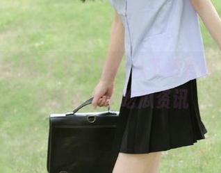 女生专用黑料社下载官网，轻松掌握第一手吃瓜资讯