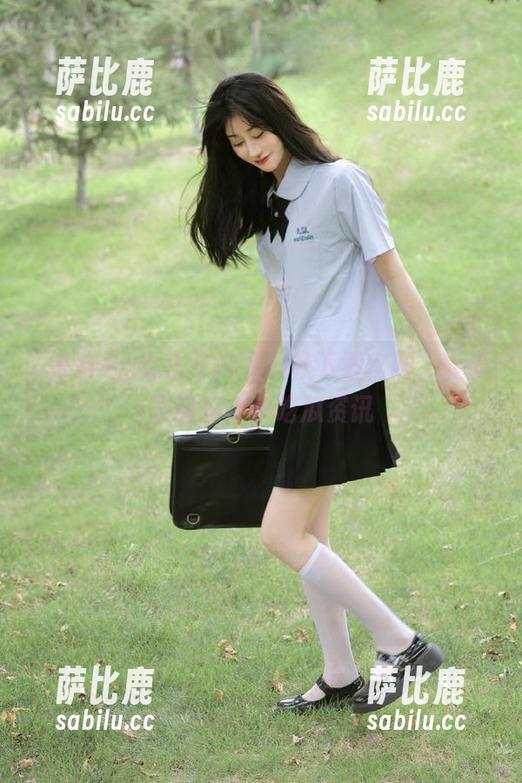 女生专用黑料社下载官网，轻松掌握第一手吃瓜资讯