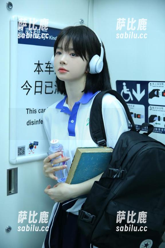 黑料网 在黑料网51网页上追最新吃瓜黑料,真是太解压啦