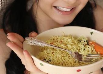 黑料网吃瓜热搜入口全新设计，动漫游戏迷福利多多